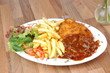 Schnitzel mit Pommes