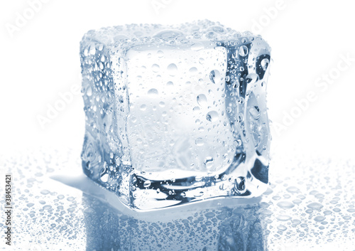 Photo: Single ice cube Single ice cube