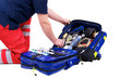 Foto: Arzt mit Rettungsrucksack Arzt mit Rettungsrucksack