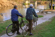 Foto: Anziani in bicicletta Anziani in bicicletta
