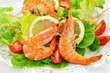 Salat mit Garnelen