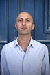 Foto: Chauve, homme, masculin, adulte, sérieux, moqueur Chauve, homme, masculin, adulte, sérieux, moqueur