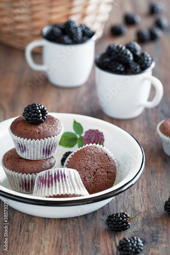 Photo: Muffins with blackberries and chocolate Muffins with blackberries and chocolate