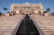 Foto: Emirates Palace in Abu Dhabi, United Arab Emirates Emirates Palace in Abu Dhabi, United Arab Emirates