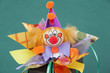 Clown auf Grün