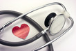 Photo: Fonendoscopio, corazón rojo de papel. Fonendoscopio, corazón rojo de papel.