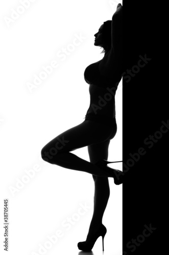 Foto: Artistic shot a beautiful woman Artistic shot a beautiful woman