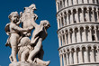 statua in piazza dei miracoli