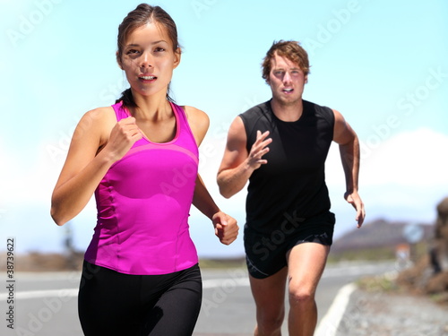 Foto: Runners - couple running Runners - couple running