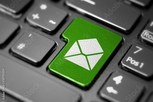 Illustration: Mail Eingang Taste Mail Eingang Taste