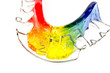 Unterseite detailliert: bunte Zahnspange
