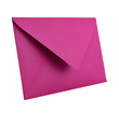 Foto: Purple envelope isolated on white. Purple envelope isolated on white.