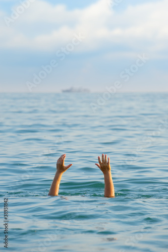 Photo: The drowning man The drowning man