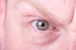 Foto: Aggressiver männlicher Blick Aggressiver männlicher Blick