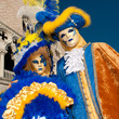 Foto: VENICE, ITALY - FEBRUARY 26: Unidentified people in Venetian mas VENICE, ITALY - FEBRUARY 26: Unidentified people in Venetian mas