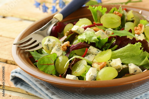 Photo: Mix salad with grapes and walnuts with blue cheese Mix salad with grapes and walnuts with blue cheese