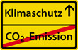 Klimaschutz anstatt CO2-Emissionen Schild Ortsausgang