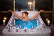 Foto: Girl in Jacuzzi Girl in Jacuzzi
