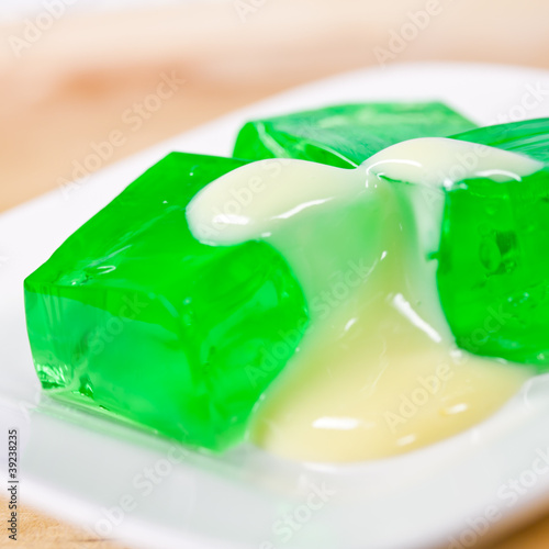 Photo: grüner Wackelpudding grüner Wackelpudding