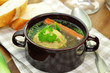 Gemüsesuppe mit Fleischknödel