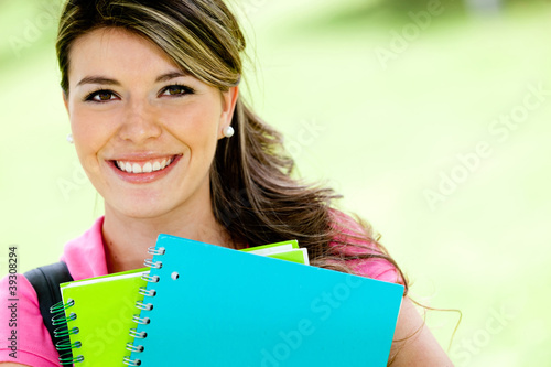 Foto: Girl studying Girl studying