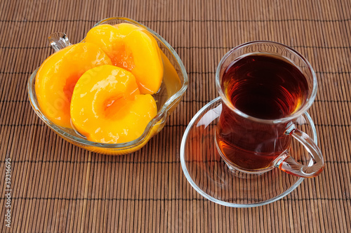 Foto: Tea with jam from peach Tea with jam from peach