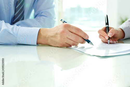Photo: Signing contract Signing contract