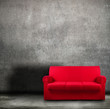 fondo vintage con divano rosso
