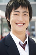 笑顔の男子高校生