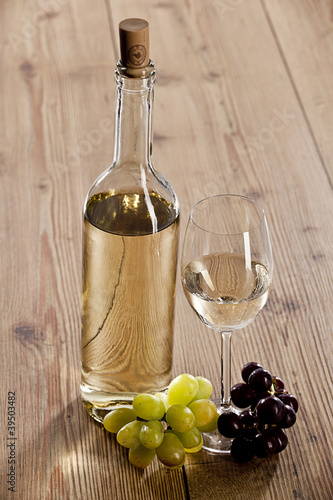 Foto: Weißwein Weißwein