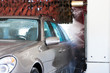 Auto in der Waschanlage