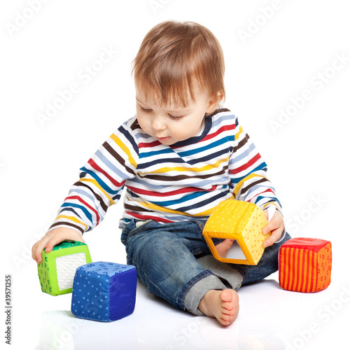 Foto: Learning colours and shapes Learning colours and shapes