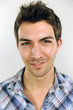 Foto: portrait of a young casual man portrait of a young casual man