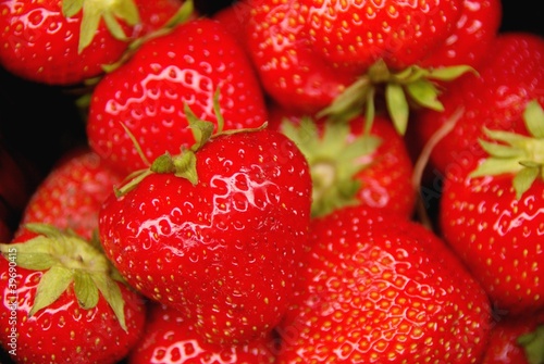 Foto: Fresh strawberries at the greengrocer Fresh strawberries at the greengrocer