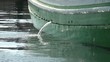 PESQUERO ACHICANDO AGUA