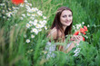 Foto: girl in grass girl in grass