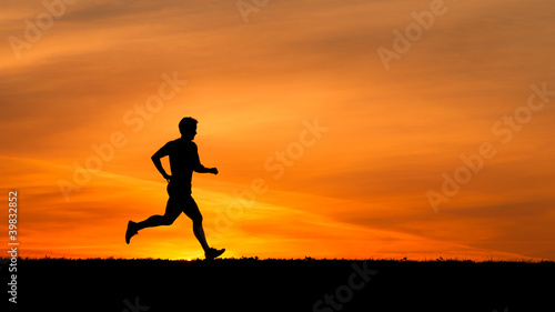 Photo: Jogger im Abendrot Jogger im Abendrot
