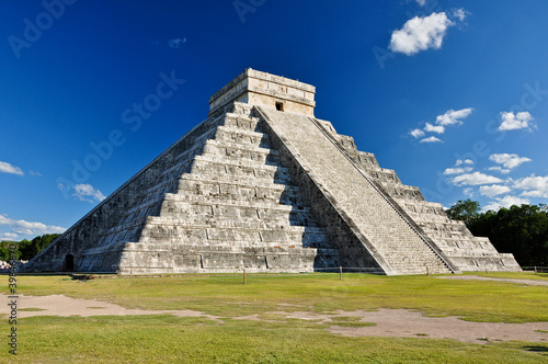 Photo: Mayan Ruin - Chichen Itza Mexico Mayan Ruin - Chichen Itza Mexico