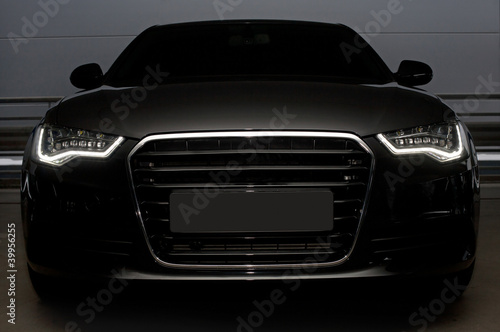 Photo: black powerful sports car black powerful sports car