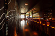 Foto: bar counter with red tall chairs in empty comfortable restaurant bar counter with red tall chairs in empty comfortable restaurant