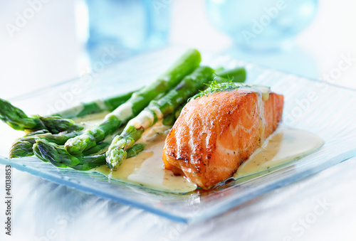 Photo: Salmon fillet with asparagus and yellow sauce Salmon fillet with asparagus and yellow sauce