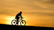 Biker am Abendhimmel