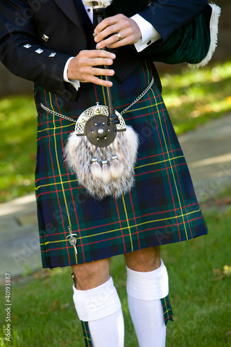 Photo: Bagpiper Bagpiper