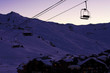 Station de ski au crépuscule