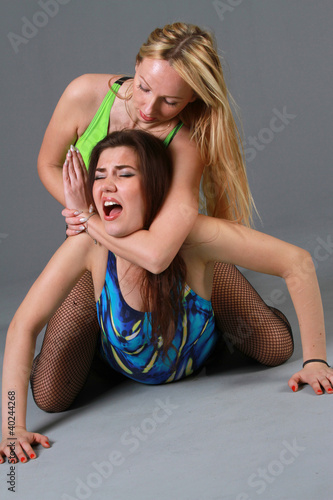 Photo: wrestling choke hold wrestling choke hold