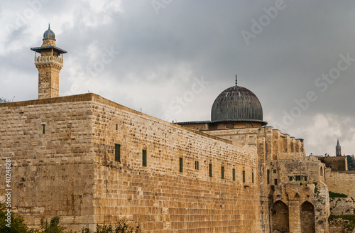 Photo: Al-Aqsa Mosque in the Old City of Jerusalem, Israel Al-Aqsa Mosque in the Old City of Jerusalem, Israel