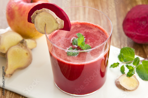 Photo: Beetroot ,Apple and Ginger smoothie Beetroot ,Apple and Ginger smoothie