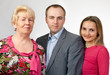 Foto: family portrait, grandmother, son, daughter family portrait, grandmother, son, daughter