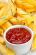 patatine fritte e ketchup