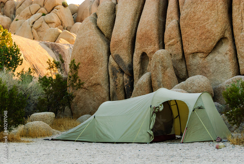 Photo: tent desert stones tent desert stones